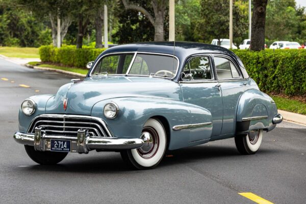 1946-oldsmobile-98